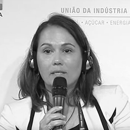 Giovana C. Araujo