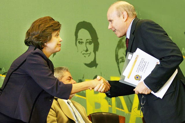 Corte de impostos do etanol: Guido Mantega e Dilma Rousseff