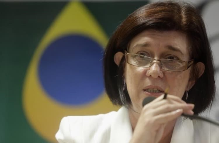 Quem é Magda Chambriard, indicada para a presidência da Petrobras