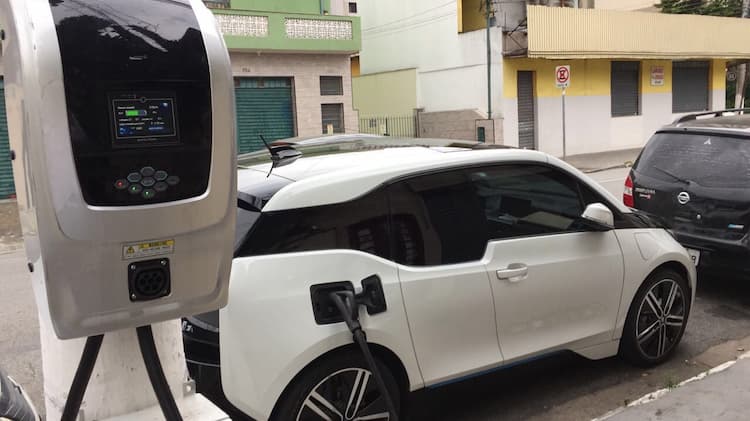eletroposto 140717