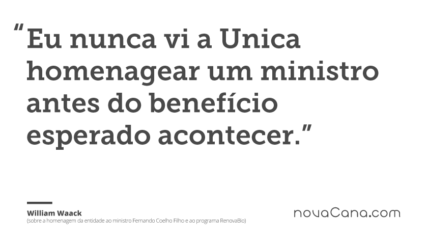 Eu nunca vi um setor homenagear um ministro antes do benefício esperado acontecer.