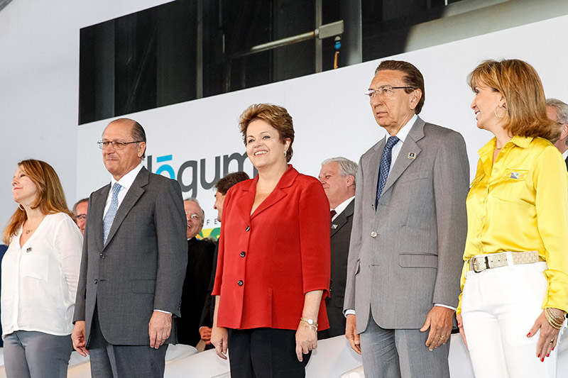 cerimonia-inauguracao-primeiro-trecho-sistema-logistico-etanol-ribeirao-preto-120813 06