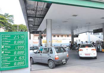 posto-gasolina-140113