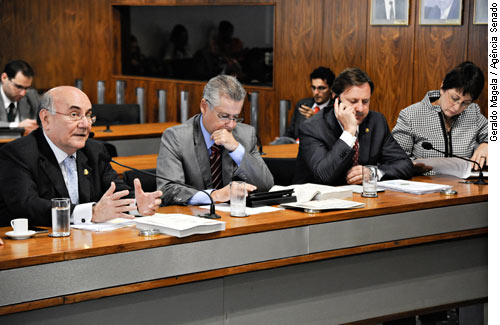 senadores-amazonia-plantio-cana-140513
