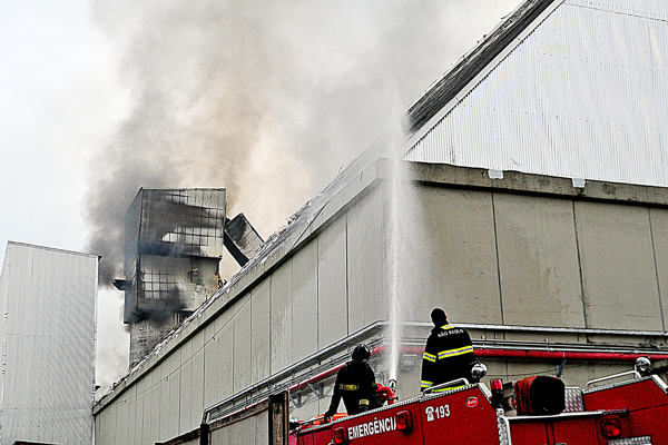Incendio-copersucar-080114