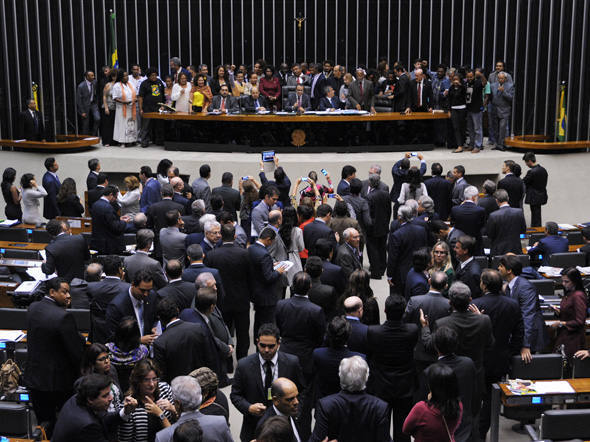camara plenario 220514