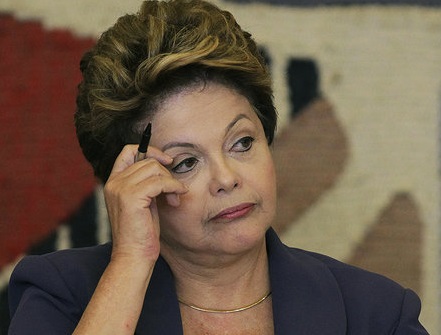 Dilma Rousseff acha que o setor é incompetente e falta gestão, diz Elizabeth Farina
