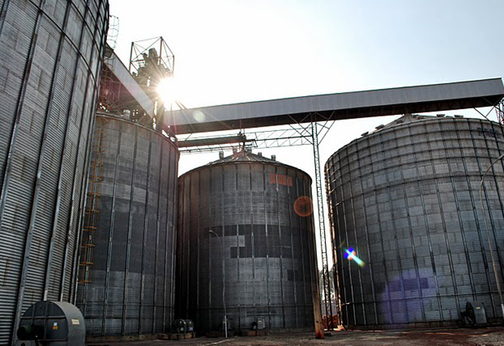 silos armazen graos 110914
