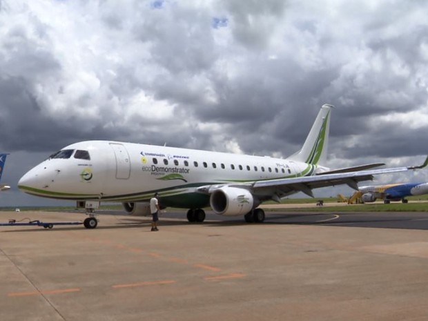 aviao-ecodemonstrador-241116