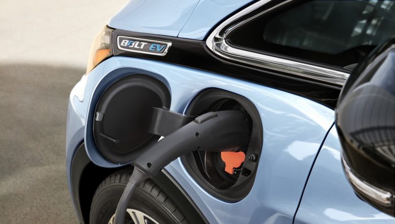 Unica tenta frear adoção do carro elétrico no Brasil