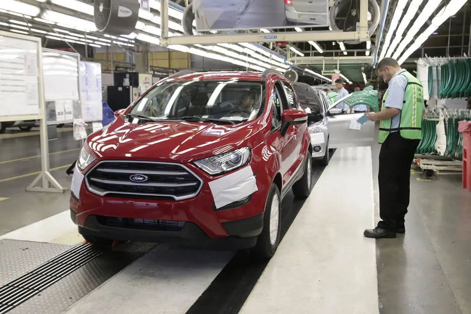 Saída da Ford acende “luz amarela” no setor automotivo brasileiro