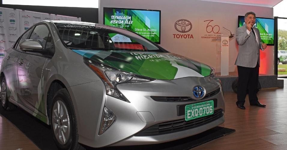 Toyota anuncia produção de automóvel híbrido flex no País até o final de 2019