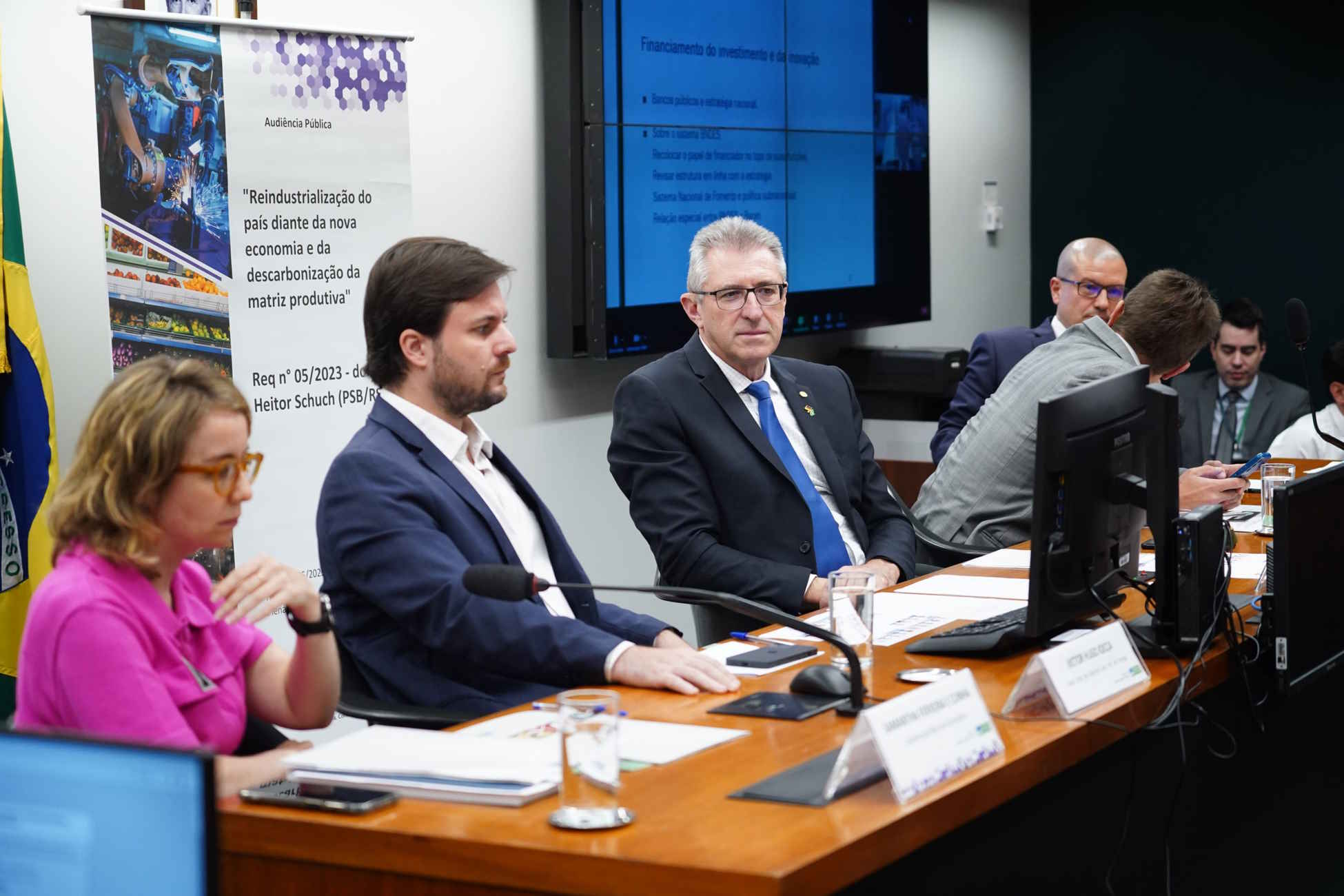 MDIC quer desenvolver cadeia de suprimentos para geração de energia renovável
