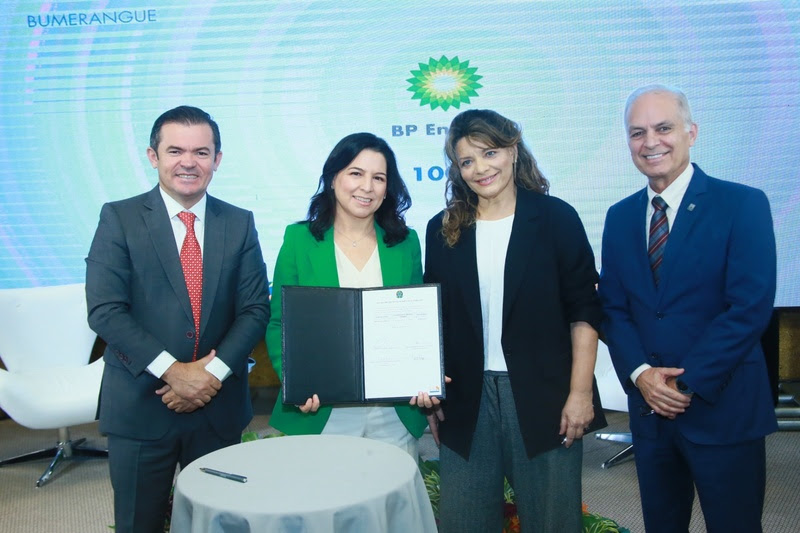 BP assina contrato para explorar petróleo na Bacia de Santos