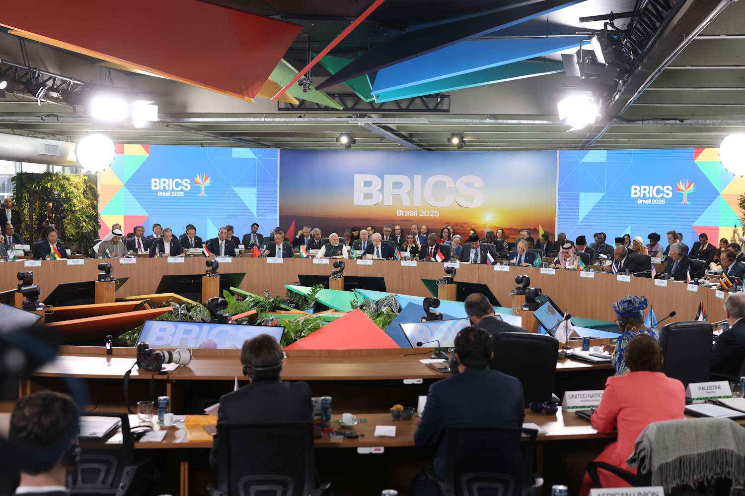 Brics pedem que países ricos financiem transição climática global