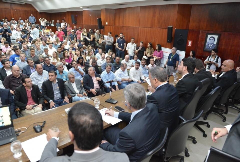 Usinas aceitam discutir benefícios, mas querem meta de arrecadação do governo