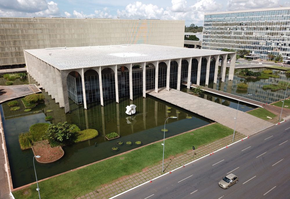 Às vésperas de eleição nos EUA, Itamaraty traz novos termos a acordo do etanol
