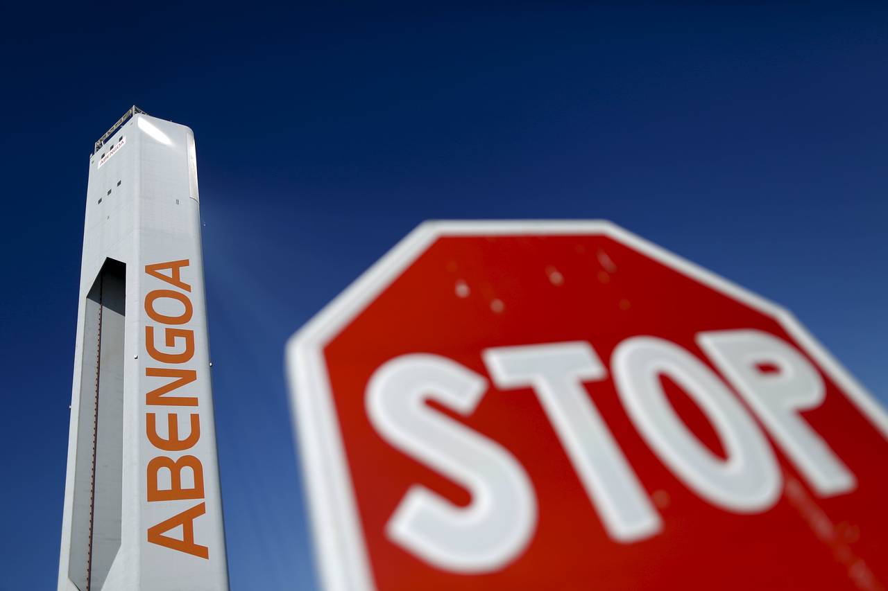 Abengoa coloca à venda usinas de etanol e espera receber 1 bilhão de euros por divisão de bioenergia