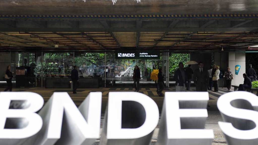 bndes-banco-rio-rj-120517