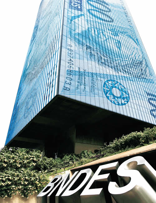 BNDES: "As usinas vão ter em 2015 um dos melhores anos em muitos anos"