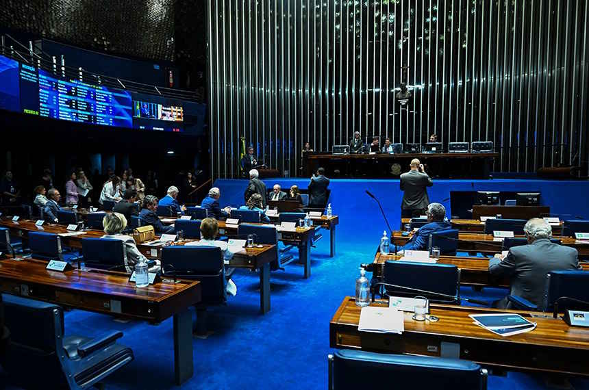 Senado aprova regras mais rígidas para devedor contumaz