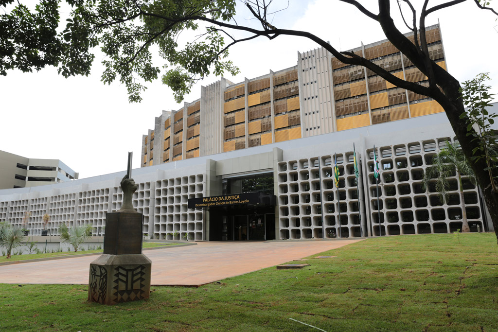 PSL de Goiás tenta na justiça redução do ICMS sobre energia e combustíveis no Estado