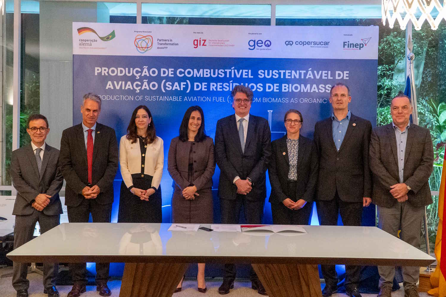Geo e GIZ firmam parceria para desenvolver SAF a partir de biogás no Brasil