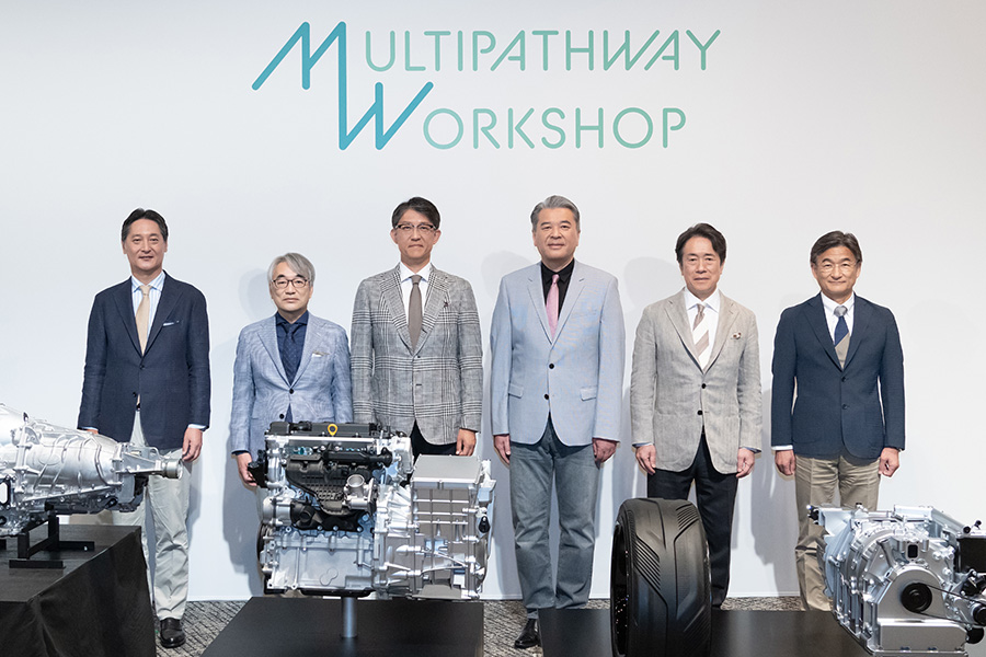Toyota apresenta motores compactos adaptáveis a diferentes combustíveis