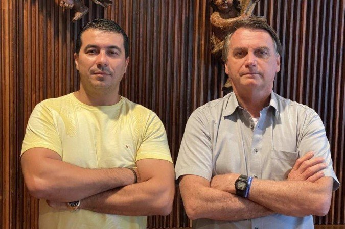 Bolsonaro pede para Luis Miranda relatar projeto de impostos em combustíveis