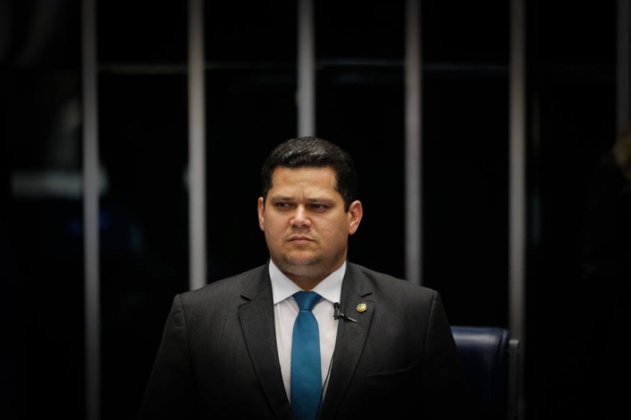 Alcolumbre defende autorização do Congresso para transferência da Atvos