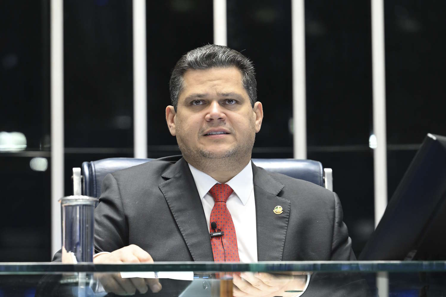 Alcolumbre prorroga vigência de MP sobre apoio a produtores de cana por 60 dias