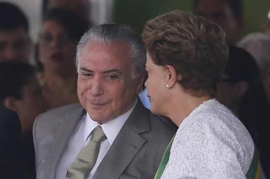 dilma temer 100915