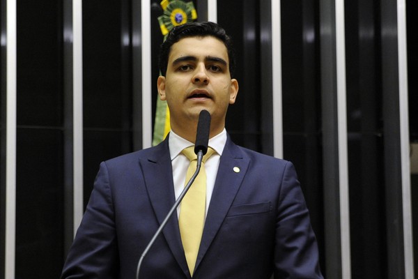 Câmara Federal recebe pedido de urgência para projeto sobre venda direta de etanol por usina