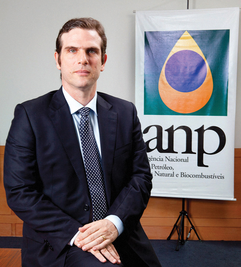 Bolsonaro indica José Gutman como primeiro substituto para diretoria da ANP
