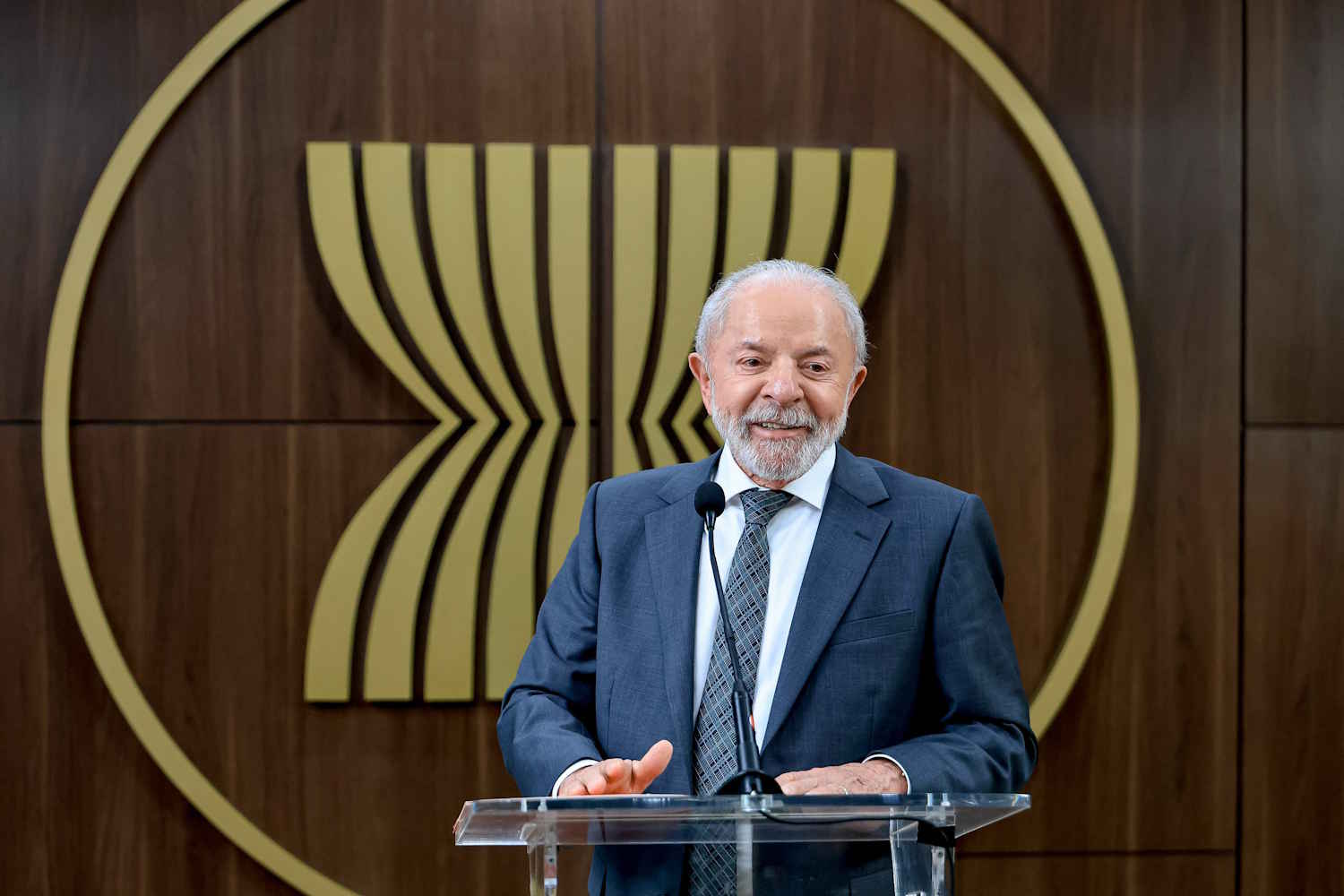 Lula quer acordo entre Mercosul e Indonésia e defende quadruplicar uso de biocombustíveis
