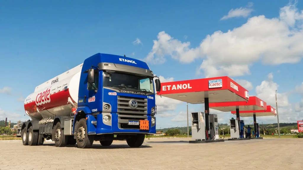 Usinas de Alagoas avançam na venda direta de etanol