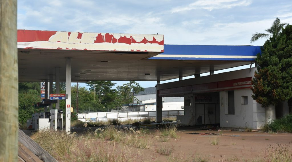 Crime organizado drena bilhões de postos de combustíveis no Brasil