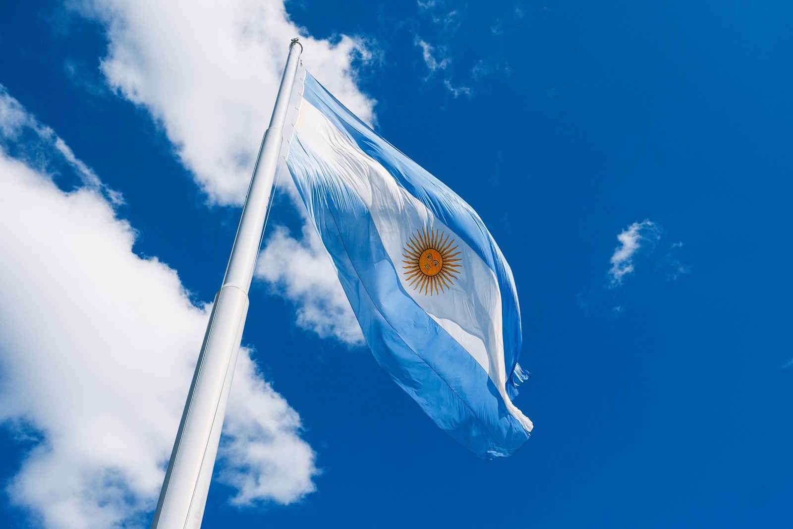 Argentina pede ao Tribunal do Mar que impeça extração de petróleo na bacia das Malvinas