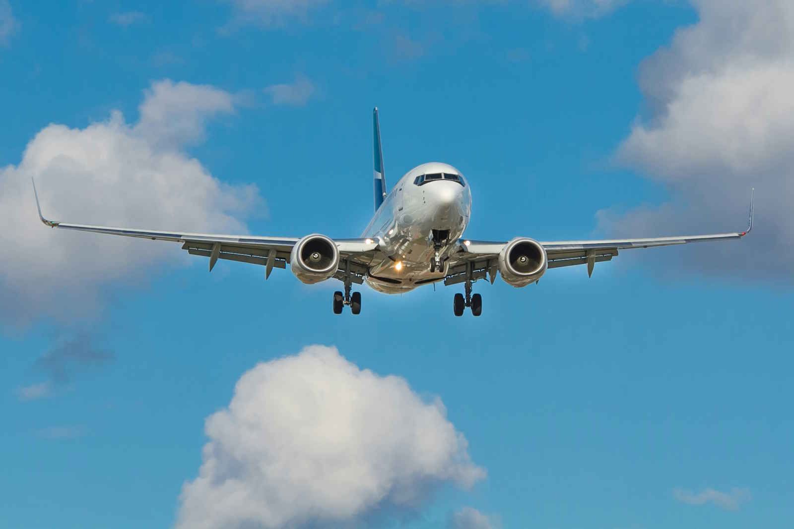 Ministério de Minas e Energia estima SAF em até 10% do combustível de aviação em 2030