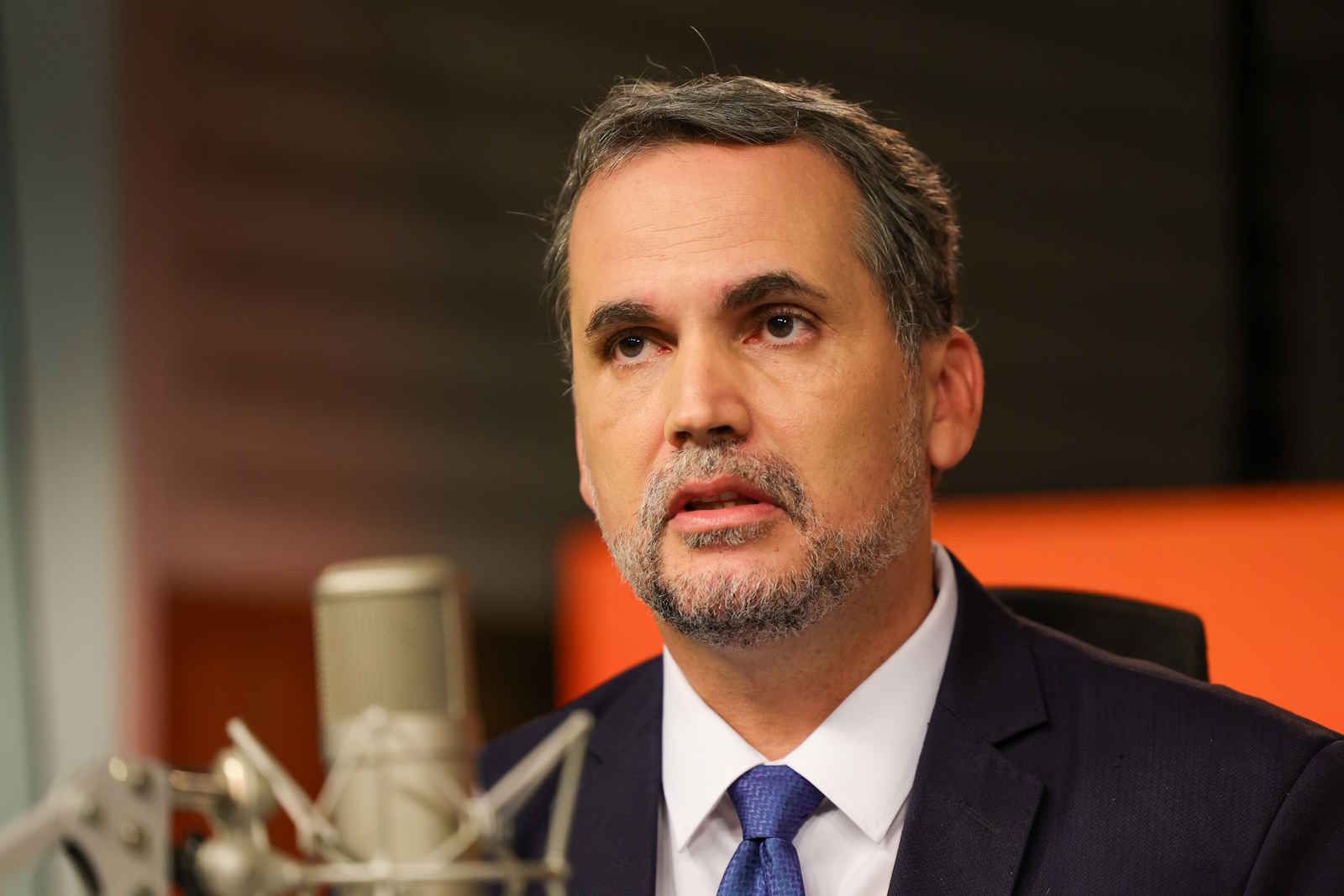 Governo deve prorrogar subvenção de R$ 2,12 por litro de diesel, diz Moretti