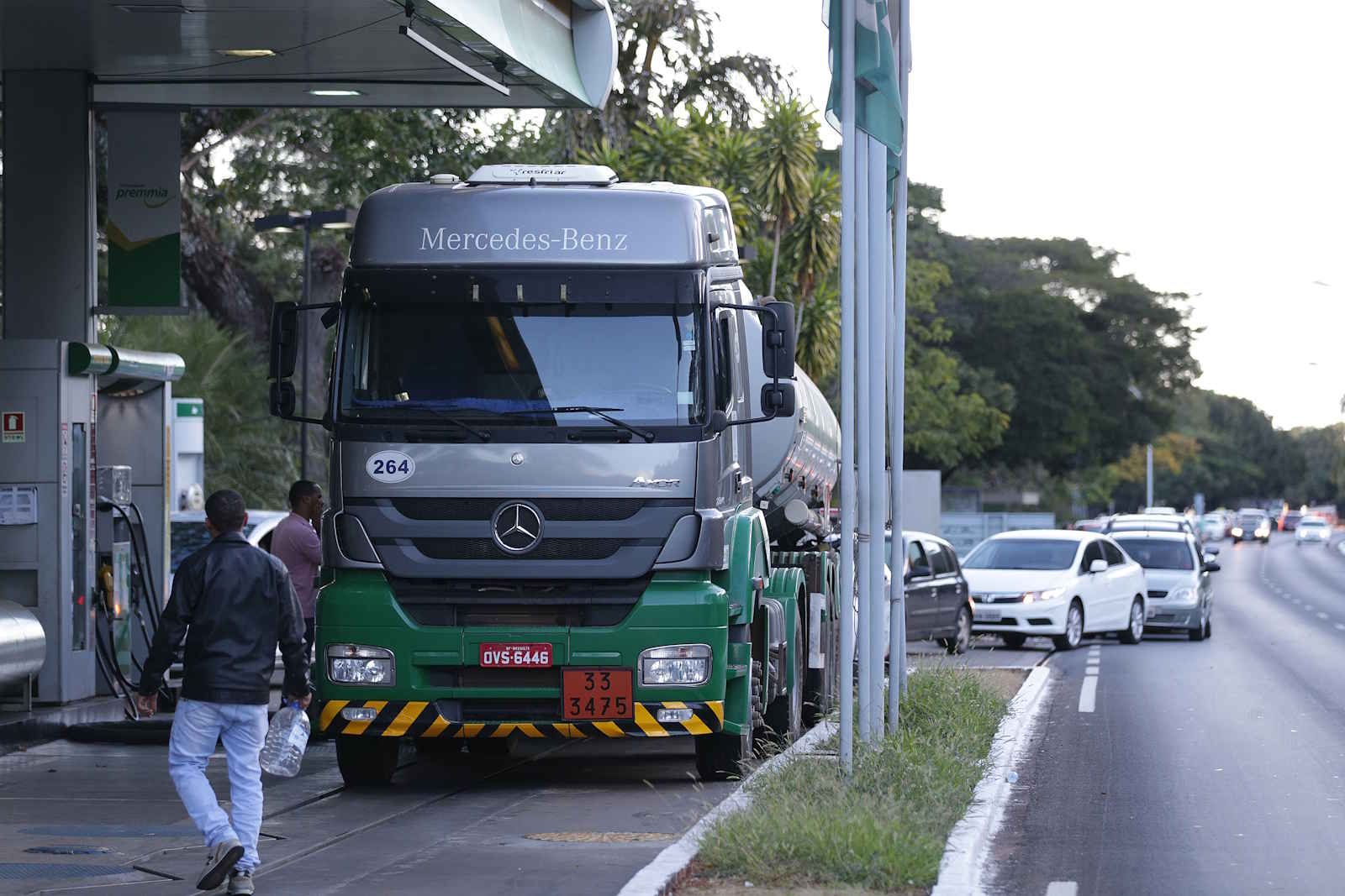 Prorrogação da subvenção ao diesel em R$ 2,12 custará R$ 10,5 bilhões