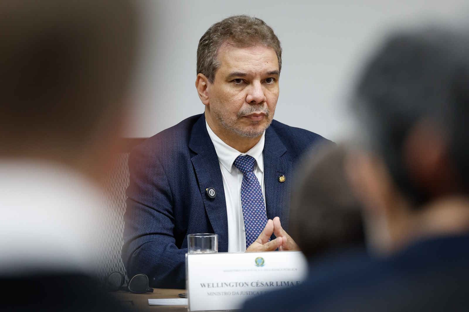 Governo aumenta multa por abuso no valor do combustível para R$ 500 milhões